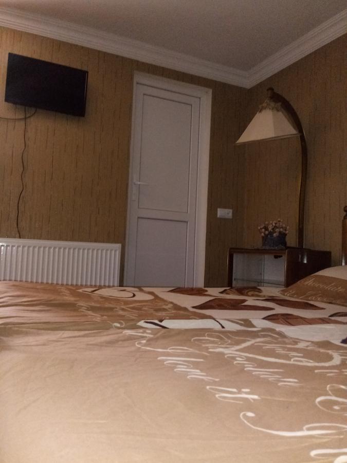Tamar Guest House Gori Luaran gambar